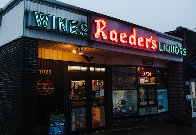 Raeder’s Wines And Liquors