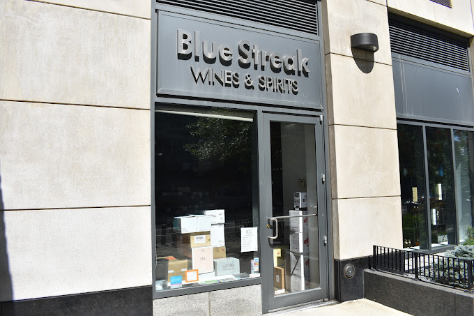 Blue Streak Wines And Spirits