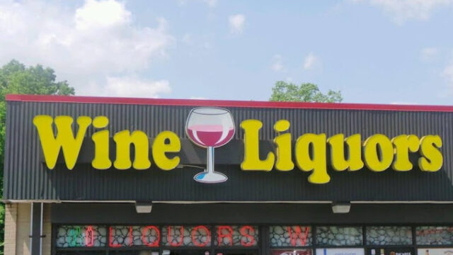 S.I. Discount Wine and Liquors (Forest Bard)